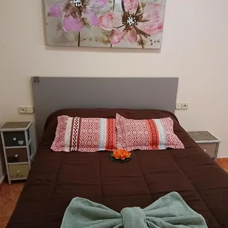 Almudena Estudio טורבייחה